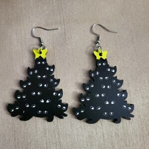 Black cat christmas tree earrings
